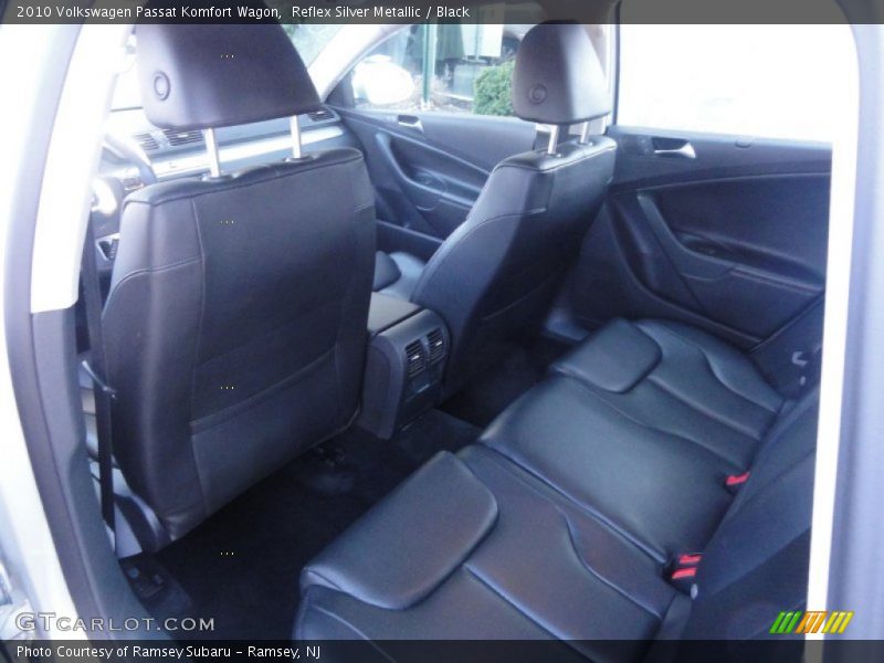 Reflex Silver Metallic / Black 2010 Volkswagen Passat Komfort Wagon
