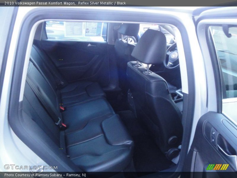 Reflex Silver Metallic / Black 2010 Volkswagen Passat Komfort Wagon