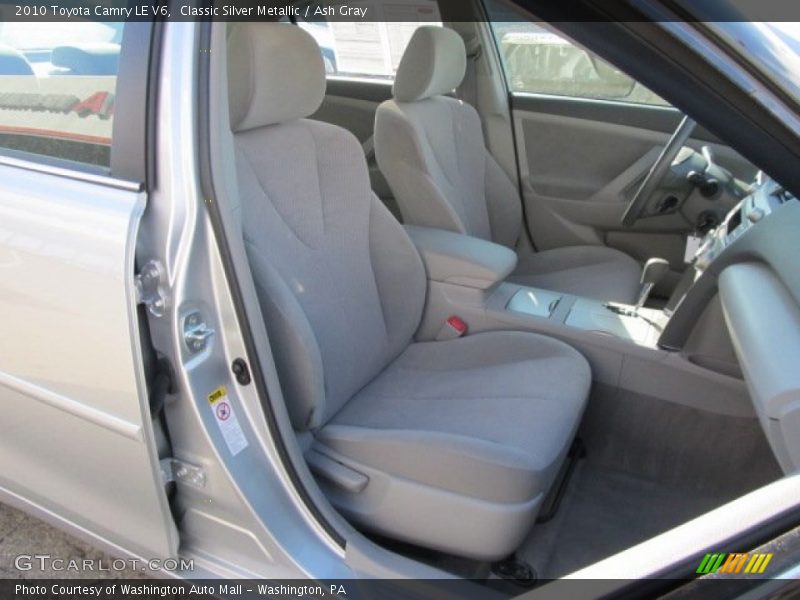 Classic Silver Metallic / Ash Gray 2010 Toyota Camry LE V6