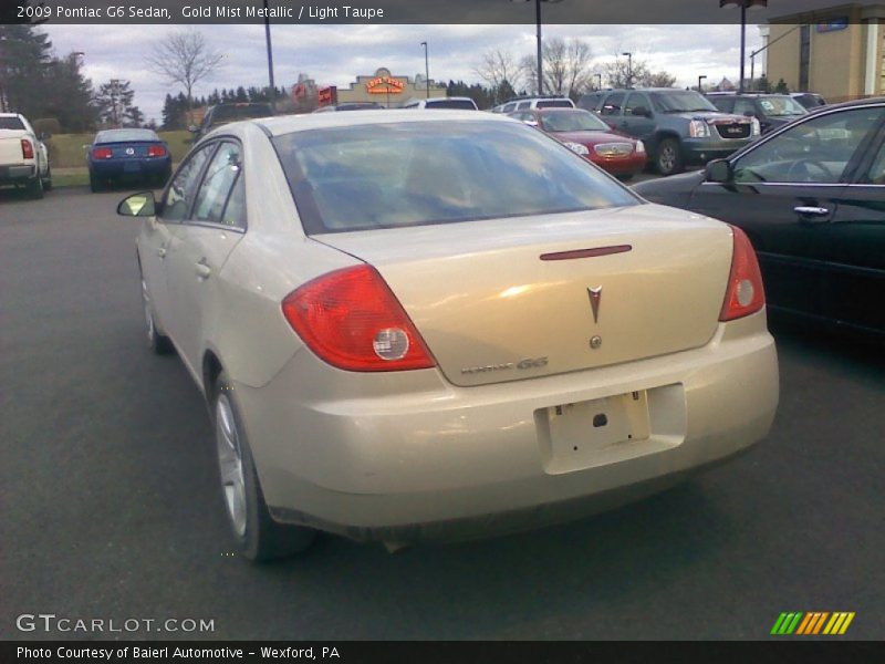 Gold Mist Metallic / Light Taupe 2009 Pontiac G6 Sedan