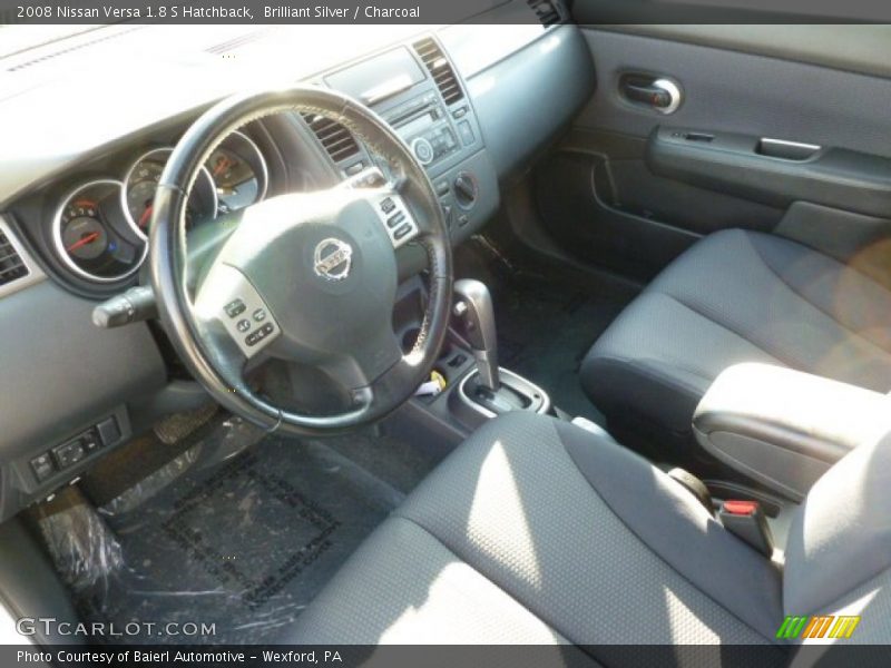 Brilliant Silver / Charcoal 2008 Nissan Versa 1.8 S Hatchback