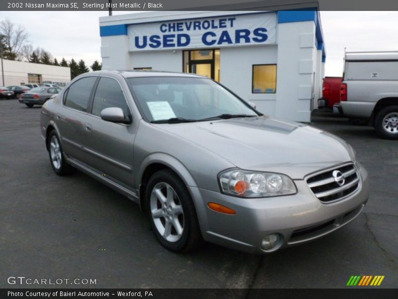 Sterling Mist Metallic / Black 2002 Nissan Maxima SE