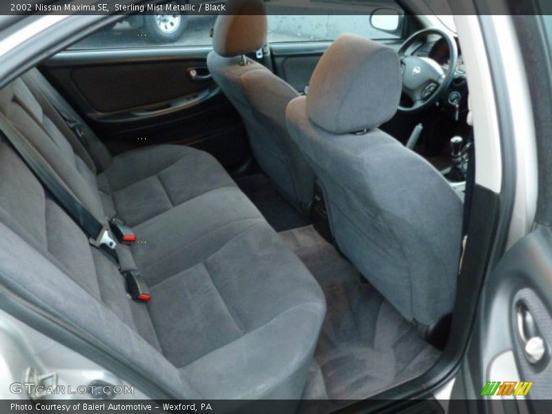 Sterling Mist Metallic / Black 2002 Nissan Maxima SE