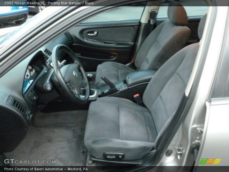 Sterling Mist Metallic / Black 2002 Nissan Maxima SE