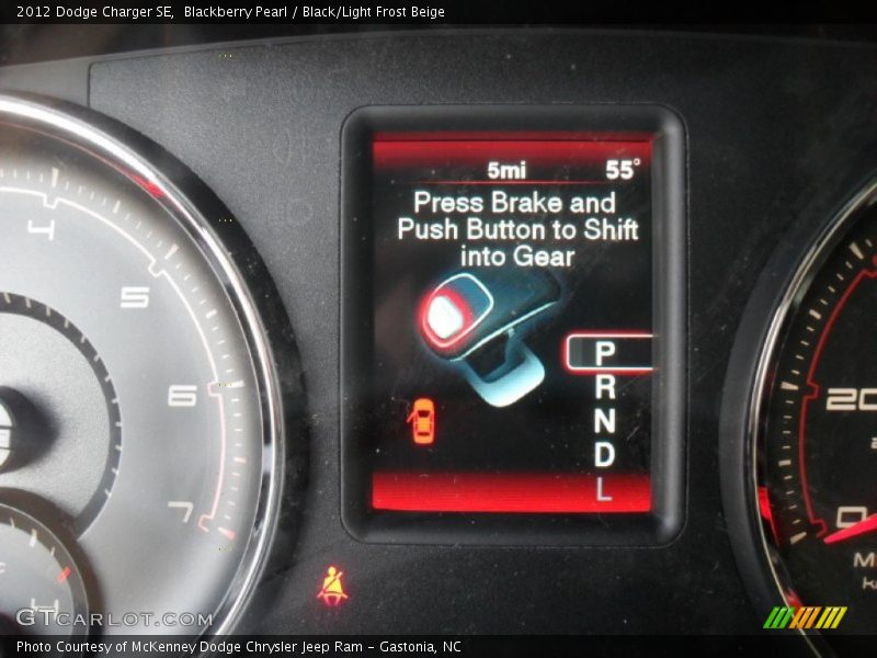 Blackberry Pearl / Black/Light Frost Beige 2012 Dodge Charger SE
