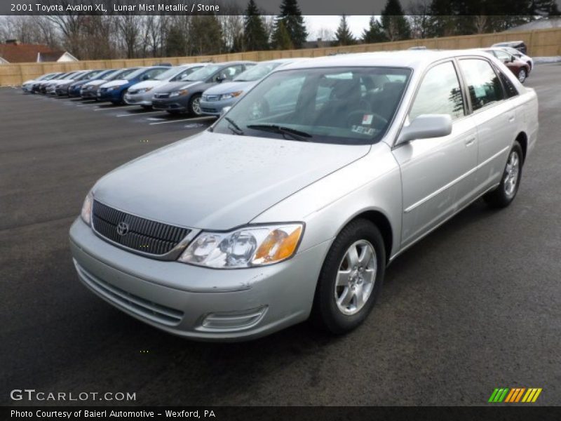 Lunar Mist Metallic / Stone 2001 Toyota Avalon XL