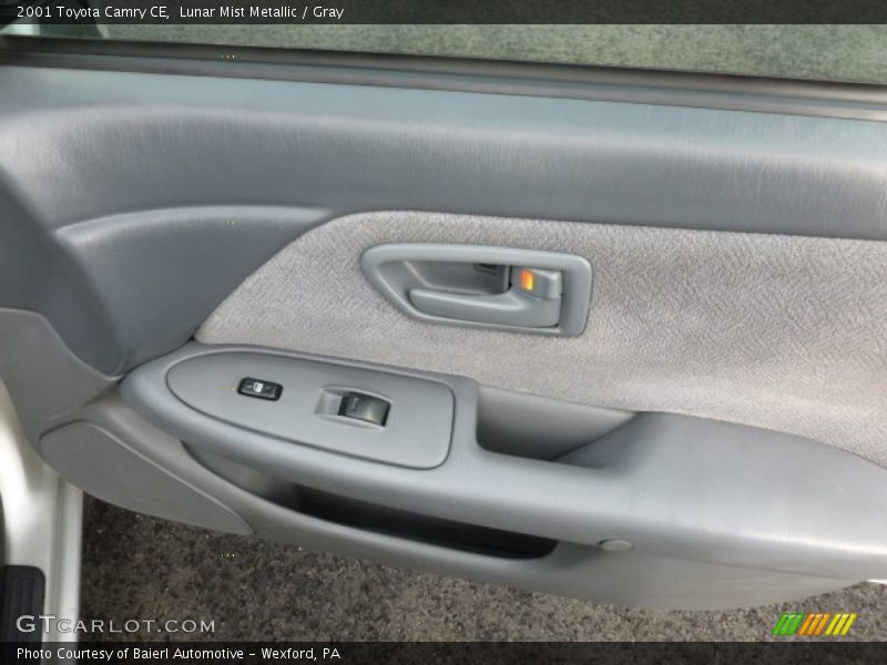 Lunar Mist Metallic / Gray 2001 Toyota Camry CE