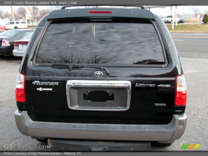 Black / Oak 2002 Toyota 4Runner Limited 4x4