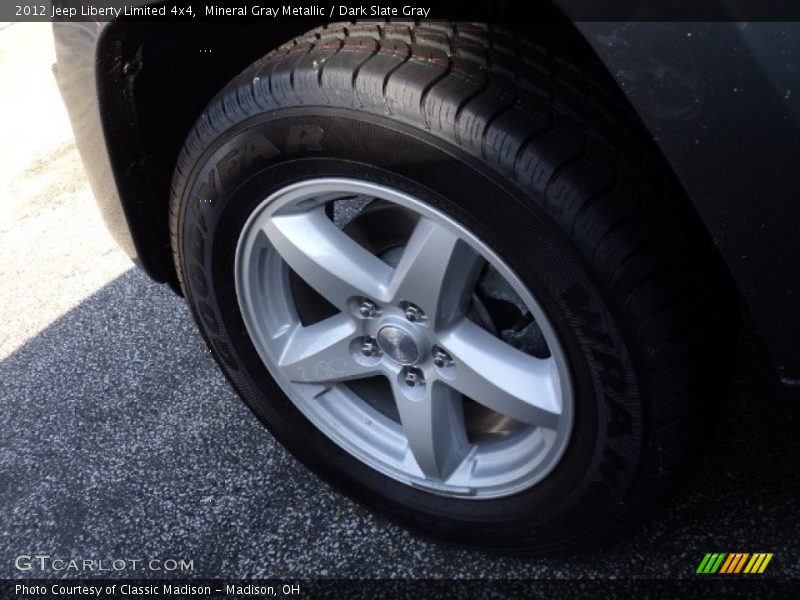 Mineral Gray Metallic / Dark Slate Gray 2012 Jeep Liberty Limited 4x4