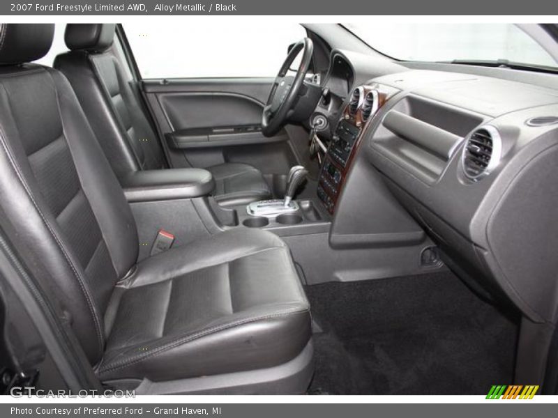 Alloy Metallic / Black 2007 Ford Freestyle Limited AWD