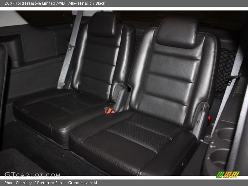 Alloy Metallic / Black 2007 Ford Freestyle Limited AWD