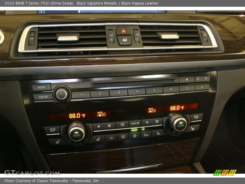 Controls of 2010 7 Series 750i xDrive Sedan