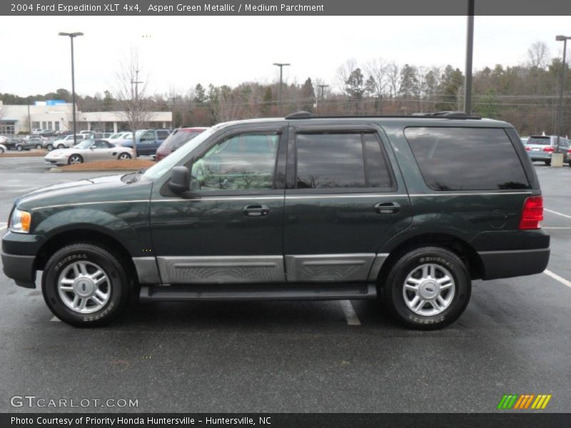 Aspen Green Metallic / Medium Parchment 2004 Ford Expedition XLT 4x4