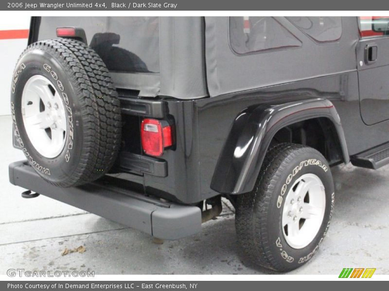 Black / Dark Slate Gray 2006 Jeep Wrangler Unlimited 4x4
