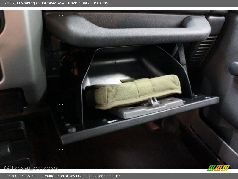 Black / Dark Slate Gray 2006 Jeep Wrangler Unlimited 4x4