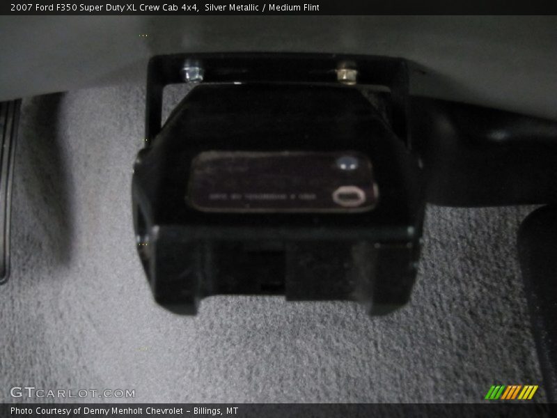 Silver Metallic / Medium Flint 2007 Ford F350 Super Duty XL Crew Cab 4x4