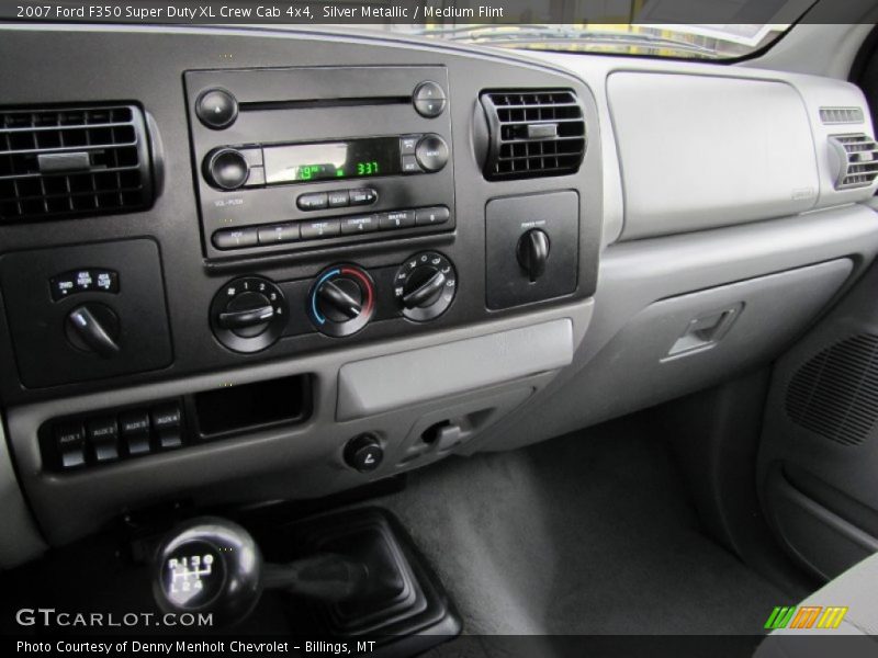 Silver Metallic / Medium Flint 2007 Ford F350 Super Duty XL Crew Cab 4x4