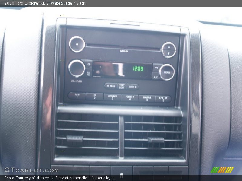 White Suede / Black 2010 Ford Explorer XLT