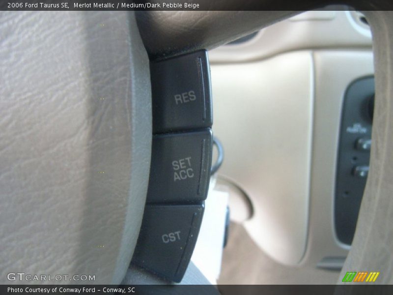 Merlot Metallic / Medium/Dark Pebble Beige 2006 Ford Taurus SE