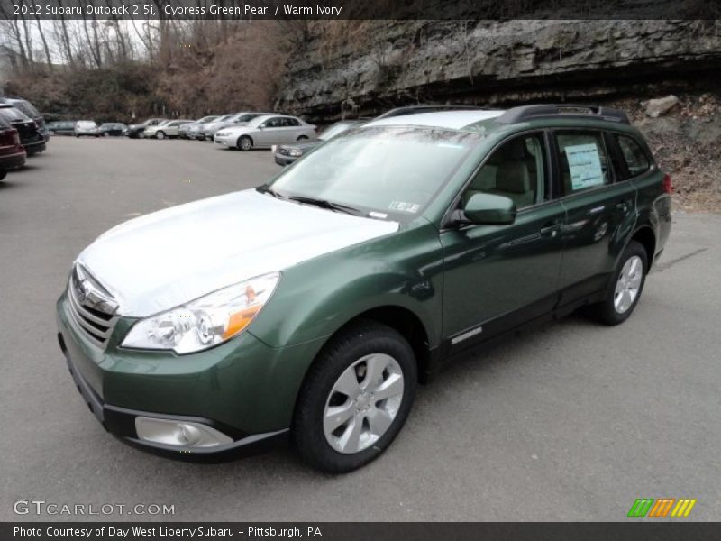 Front 3/4 View of 2012 Outback 2.5i