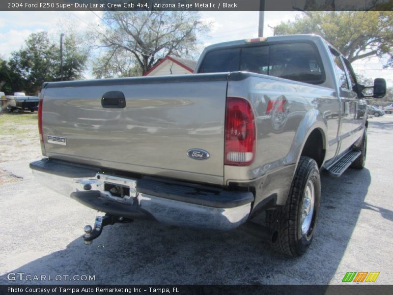 Arizona Beige Metallic / Black 2004 Ford F250 Super Duty Lariat Crew Cab 4x4