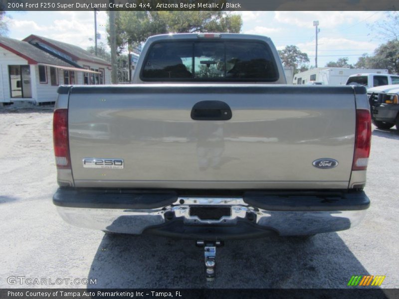 Arizona Beige Metallic / Black 2004 Ford F250 Super Duty Lariat Crew Cab 4x4