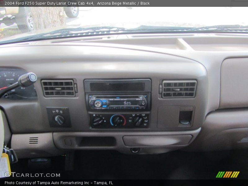 Arizona Beige Metallic / Black 2004 Ford F250 Super Duty Lariat Crew Cab 4x4