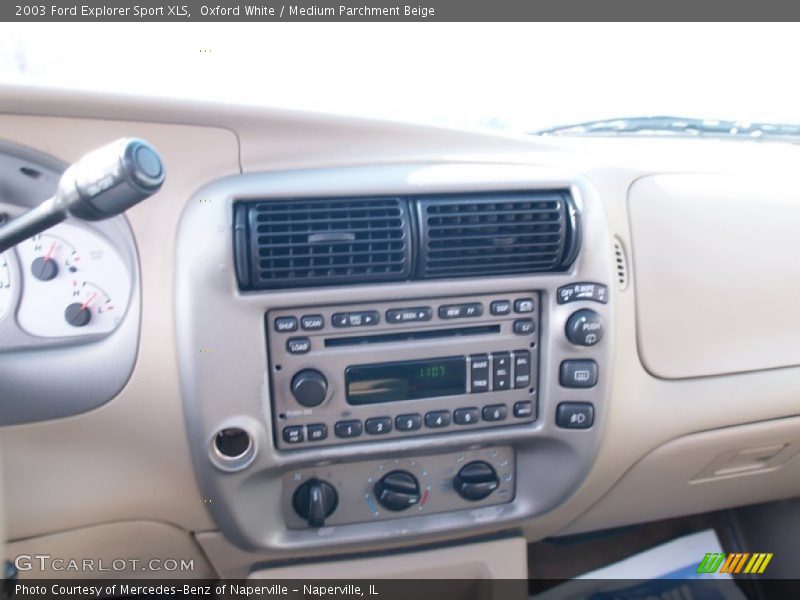 Oxford White / Medium Parchment Beige 2003 Ford Explorer Sport XLS