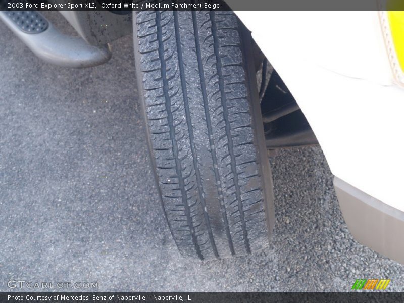 Oxford White / Medium Parchment Beige 2003 Ford Explorer Sport XLS