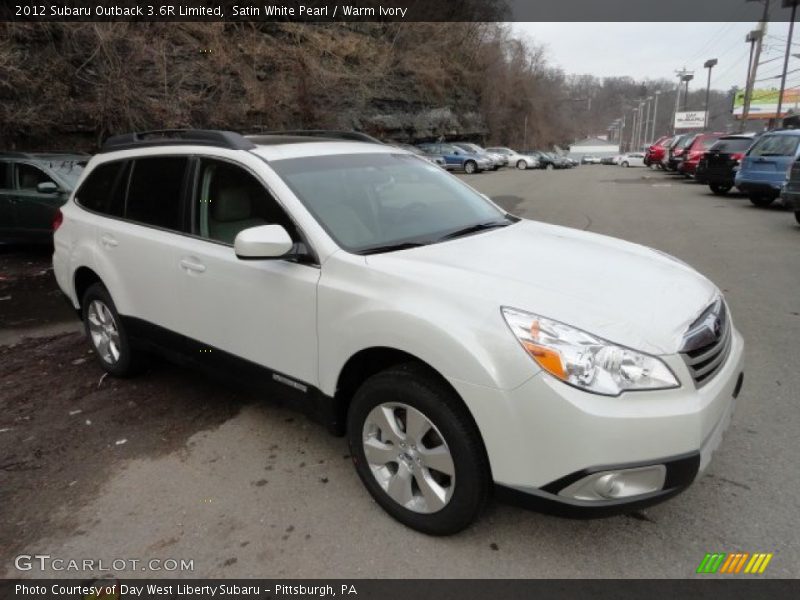 Front 3/4 View of 2012 Outback 3.6R Limited
