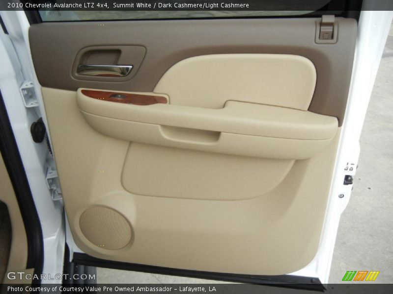 Summit White / Dark Cashmere/Light Cashmere 2010 Chevrolet Avalanche LTZ 4x4
