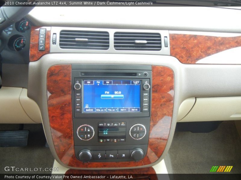 Summit White / Dark Cashmere/Light Cashmere 2010 Chevrolet Avalanche LTZ 4x4