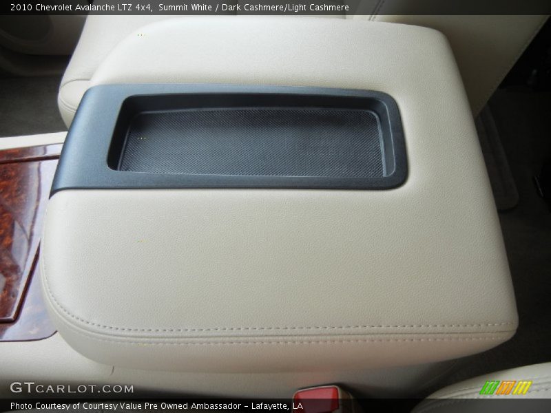 Summit White / Dark Cashmere/Light Cashmere 2010 Chevrolet Avalanche LTZ 4x4