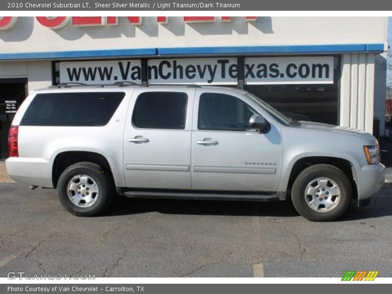 Sheer Silver Metallic / Light Titanium/Dark Titanium 2010 Chevrolet Suburban LT