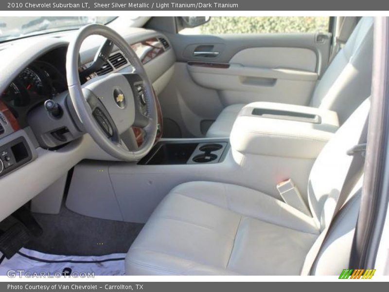 Sheer Silver Metallic / Light Titanium/Dark Titanium 2010 Chevrolet Suburban LT