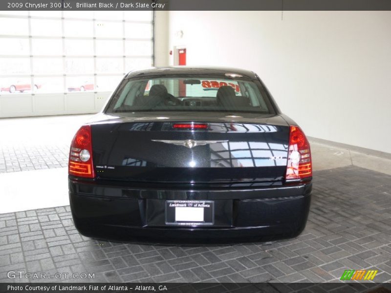 Brilliant Black / Dark Slate Gray 2009 Chrysler 300 LX