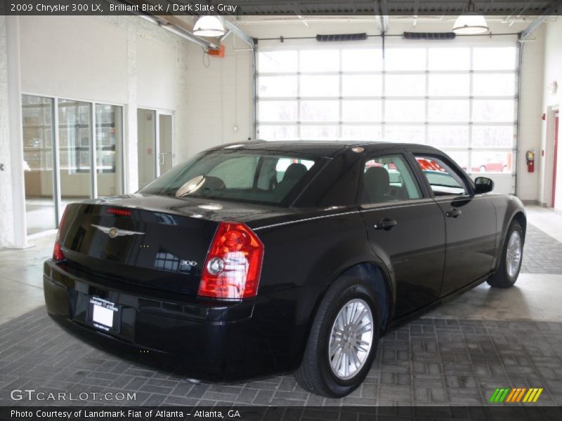 Brilliant Black / Dark Slate Gray 2009 Chrysler 300 LX