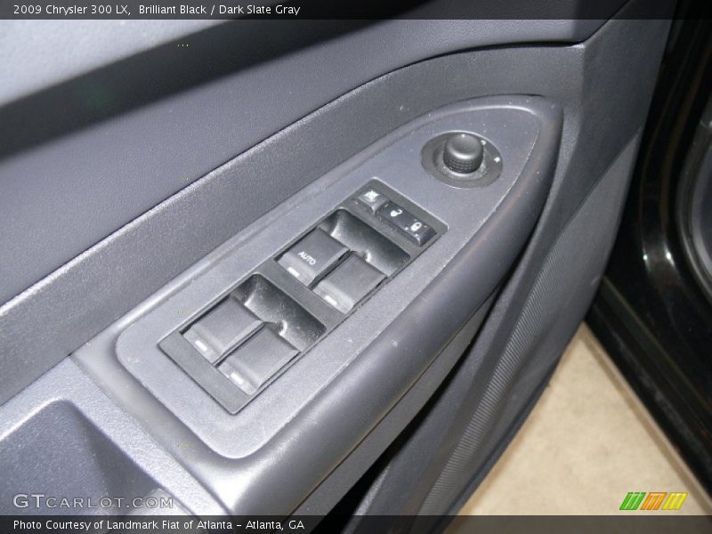 Brilliant Black / Dark Slate Gray 2009 Chrysler 300 LX
