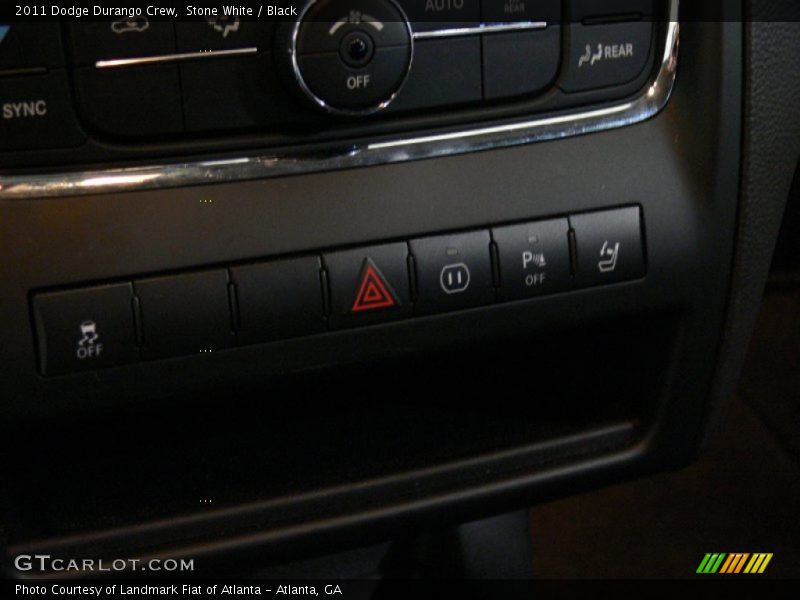 Stone White / Black 2011 Dodge Durango Crew