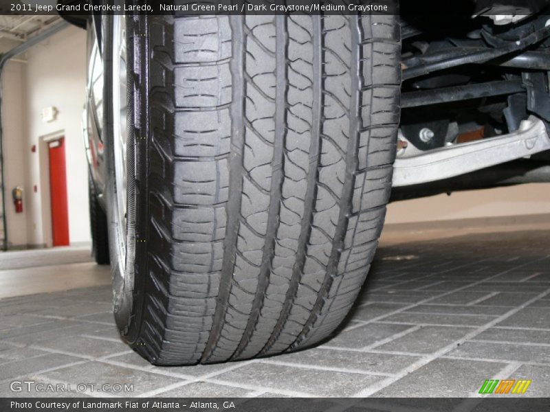 Natural Green Pearl / Dark Graystone/Medium Graystone 2011 Jeep Grand Cherokee Laredo