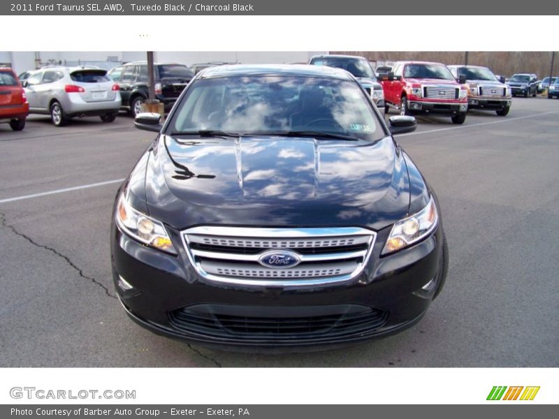 Tuxedo Black / Charcoal Black 2011 Ford Taurus SEL AWD