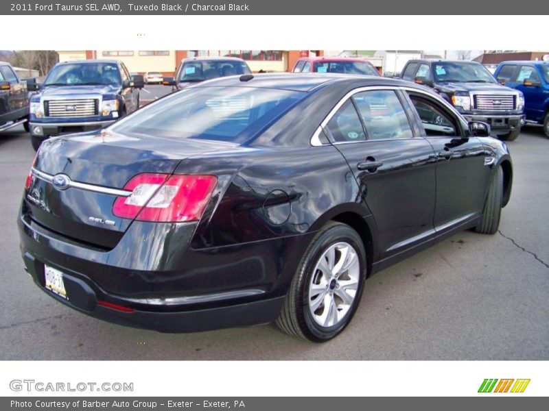 Tuxedo Black / Charcoal Black 2011 Ford Taurus SEL AWD