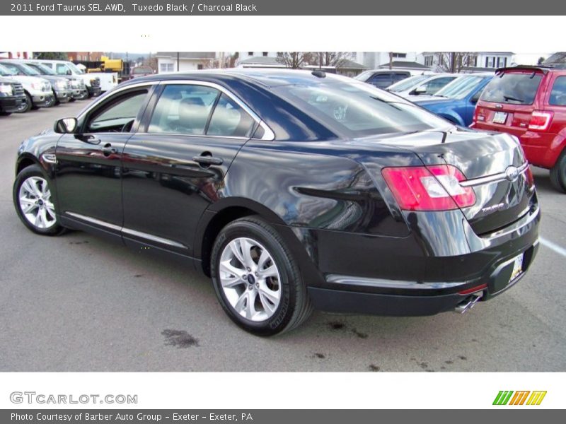 Tuxedo Black / Charcoal Black 2011 Ford Taurus SEL AWD