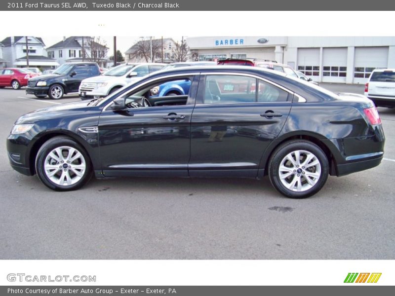 Tuxedo Black / Charcoal Black 2011 Ford Taurus SEL AWD