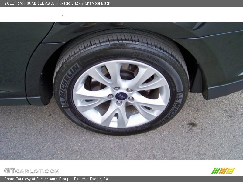 Tuxedo Black / Charcoal Black 2011 Ford Taurus SEL AWD