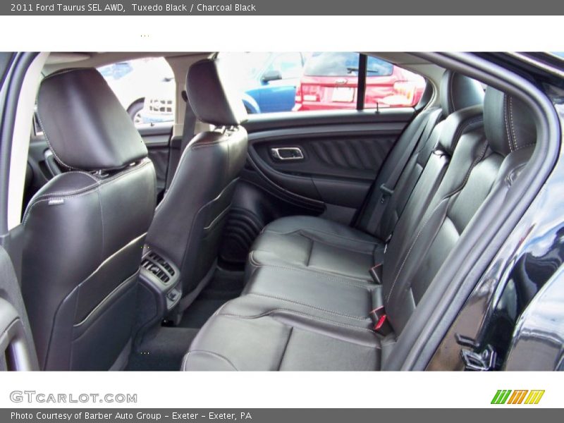 Tuxedo Black / Charcoal Black 2011 Ford Taurus SEL AWD