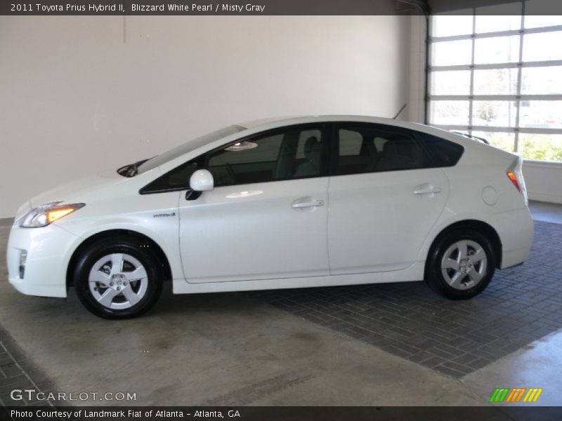 Blizzard White Pearl / Misty Gray 2011 Toyota Prius Hybrid II