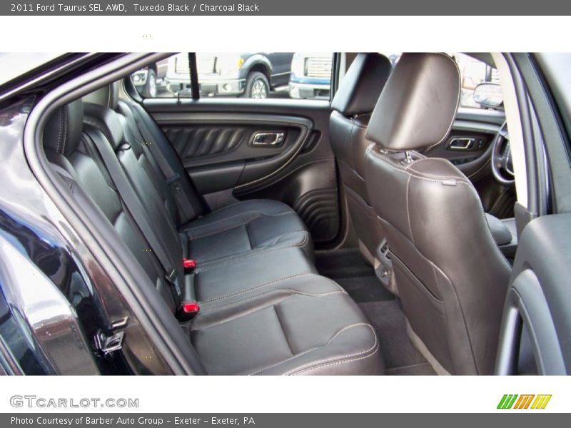 Tuxedo Black / Charcoal Black 2011 Ford Taurus SEL AWD