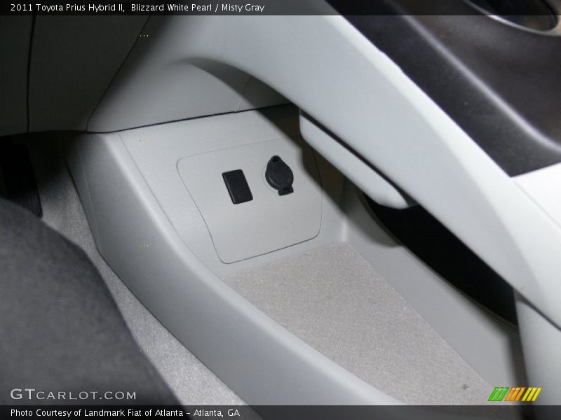 Blizzard White Pearl / Misty Gray 2011 Toyota Prius Hybrid II