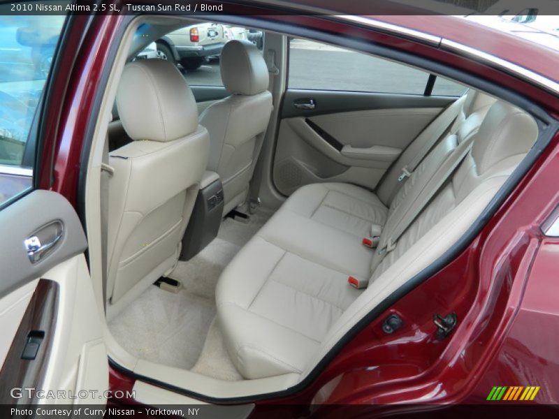 Tuscan Sun Red / Blond 2010 Nissan Altima 2.5 SL